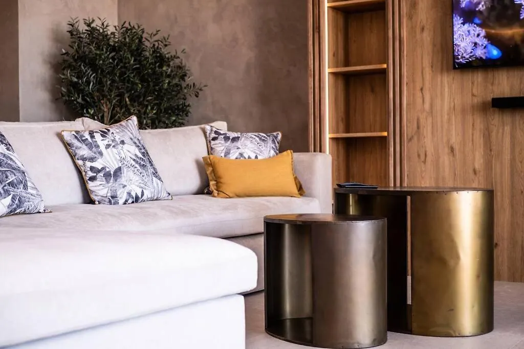 Apartment Portside Suite Banus Marbella