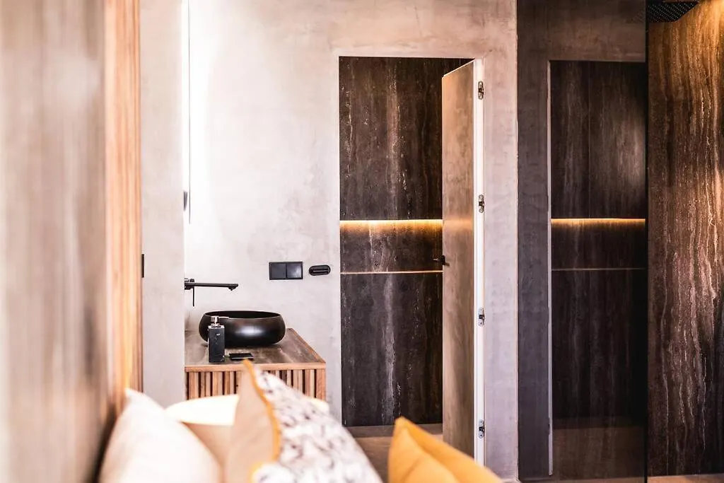 Portside Suite Banus Marbella 0*,  Spain